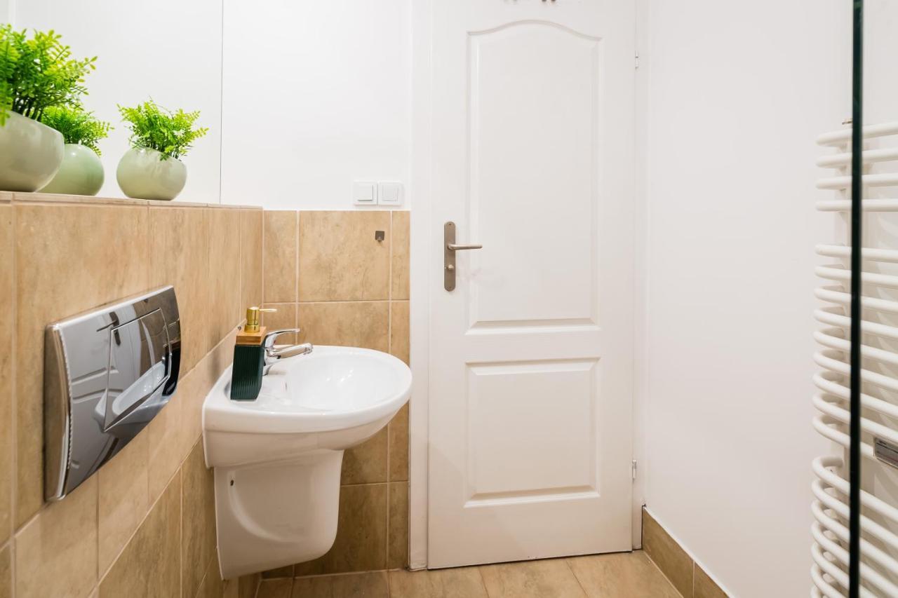 Royal City Apartment 2 Cracovie Extérieur photo